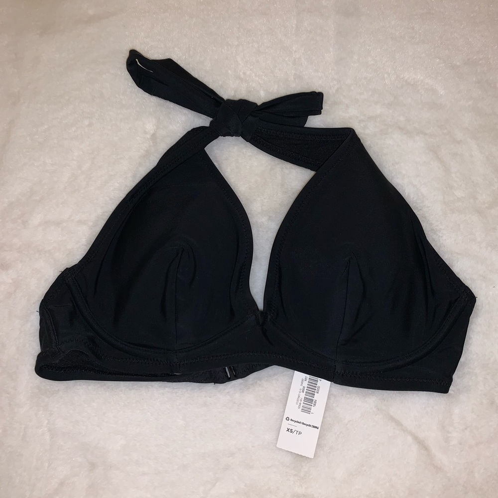 Halter top bikini